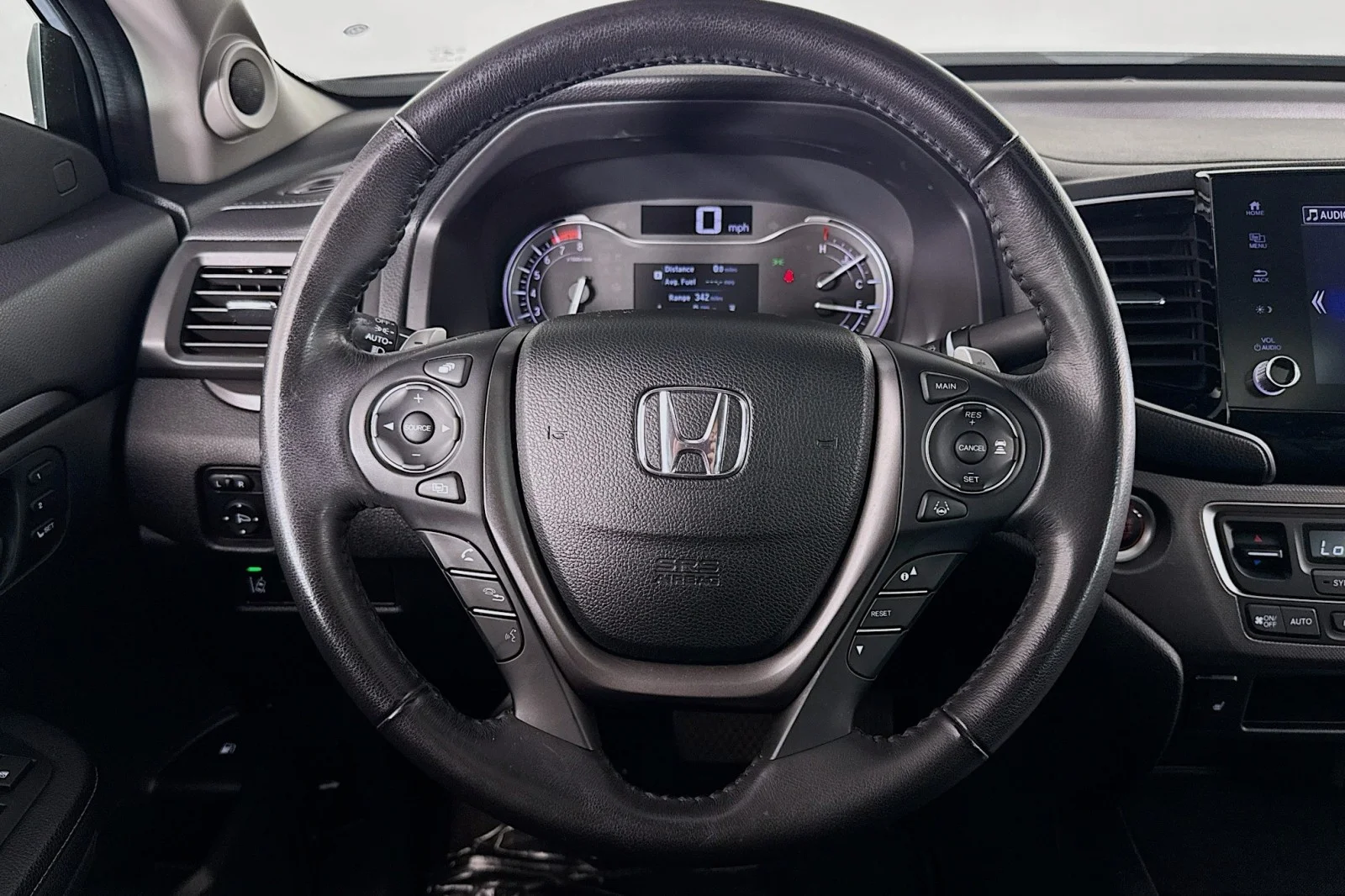 Used 2023 Sonic Gray Pearl Honda RTL image 26