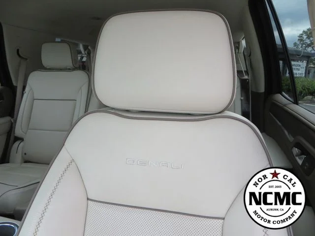 2023 GMC Yukon Denali - Photo 20