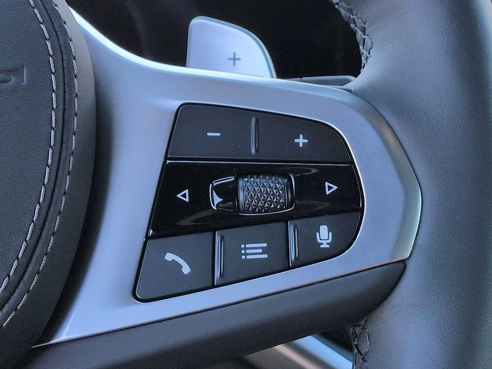 2026 BMW X5 40i - Photo 26
