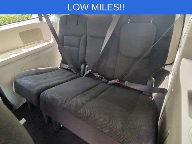 Used 2020 Blue Dodge SE image 27