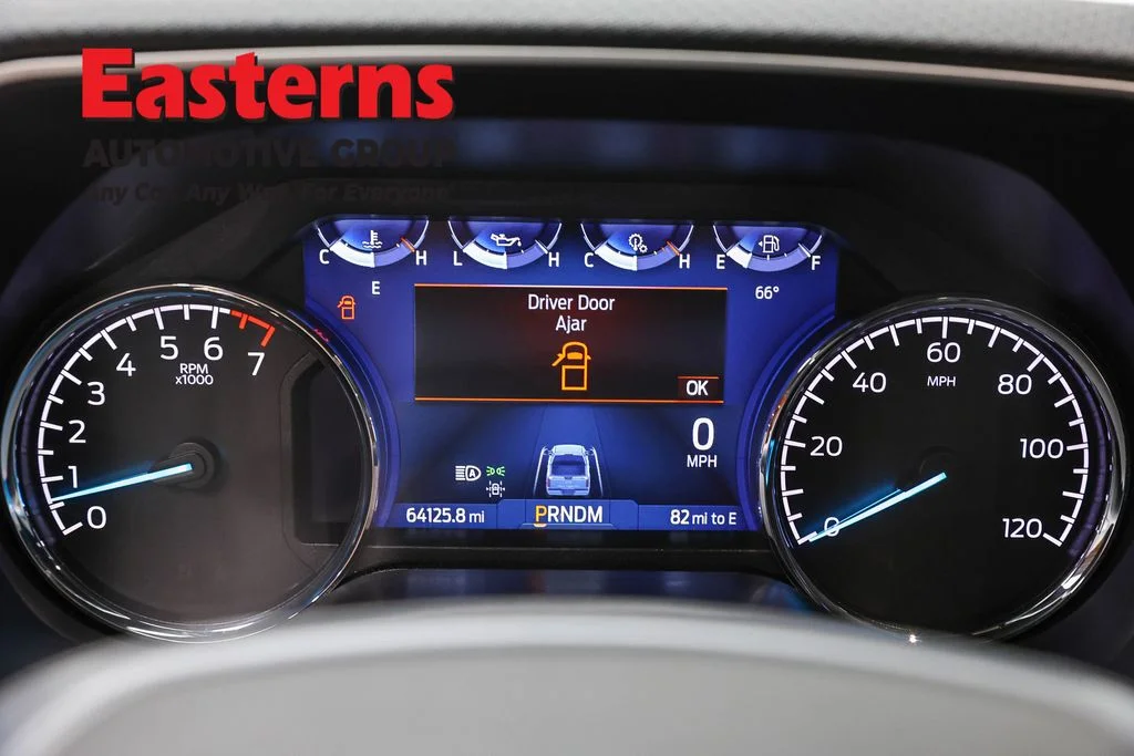 Used 2023 Silver Ford XLT image 18