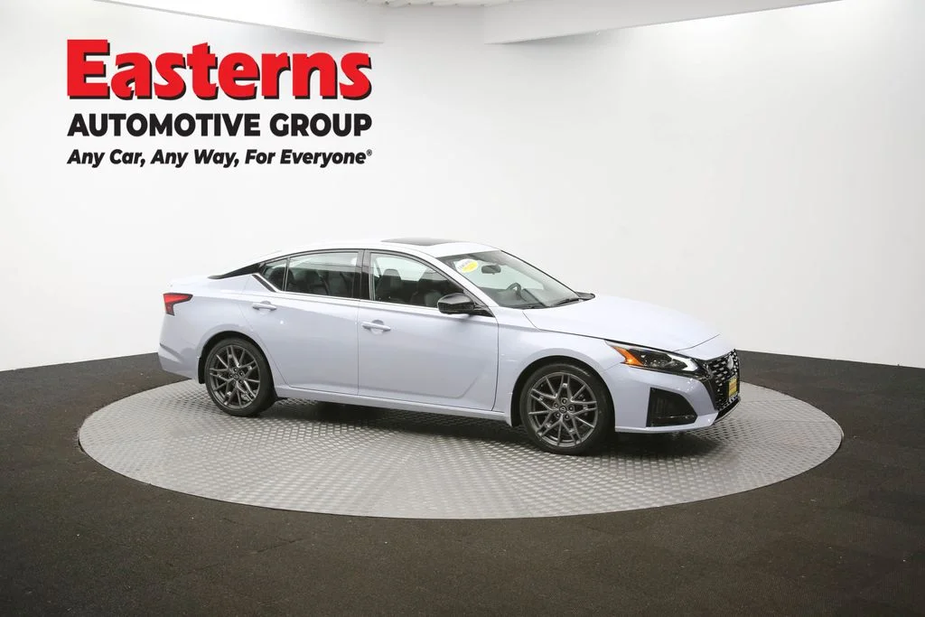Used 2023 Gray Nissan 2.0 SR image 46