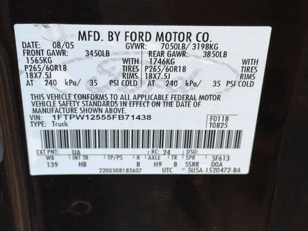 Used 2005 Black Ford XLT image 22