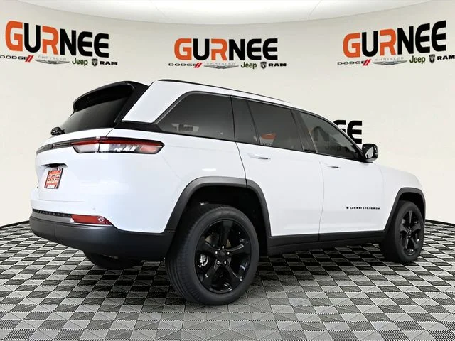 New 2026 Bright White Clear-Coat Exterior Paint Jeep Limited image 19