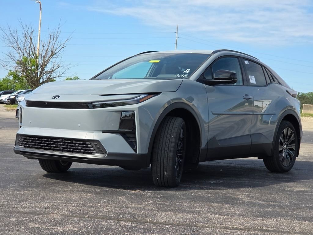 2026 Toyota C-HR XSE - Photo 19