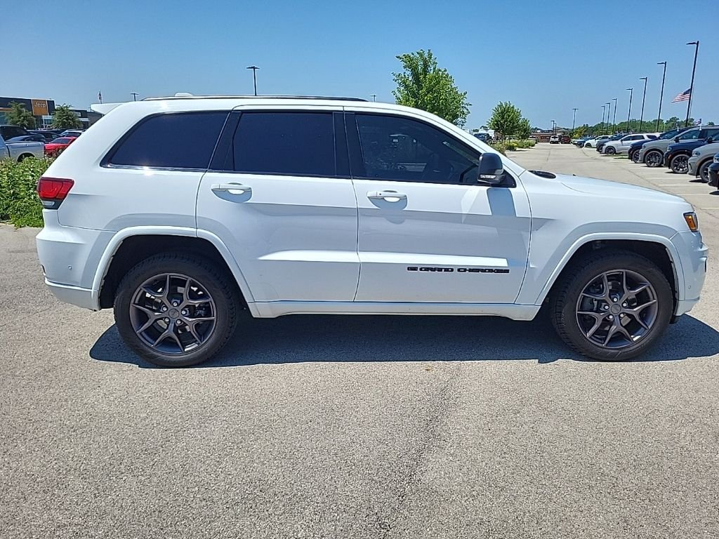 Used 2021 White Jeep Limited image 6