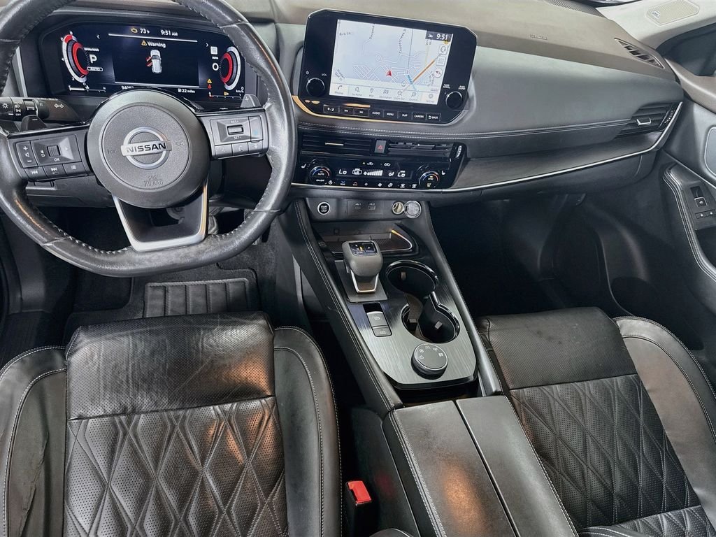 Used 2021 Super Black Nissan Platinum image 24