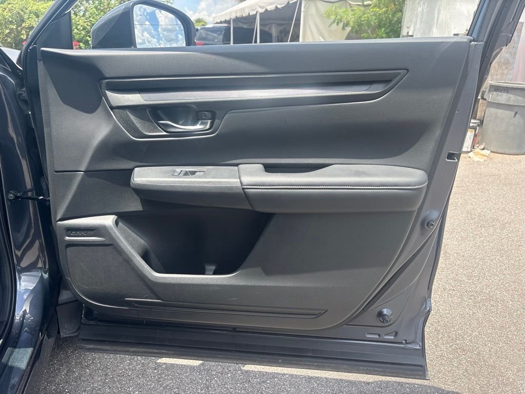 2025 Honda CR-V EX - Photo 17