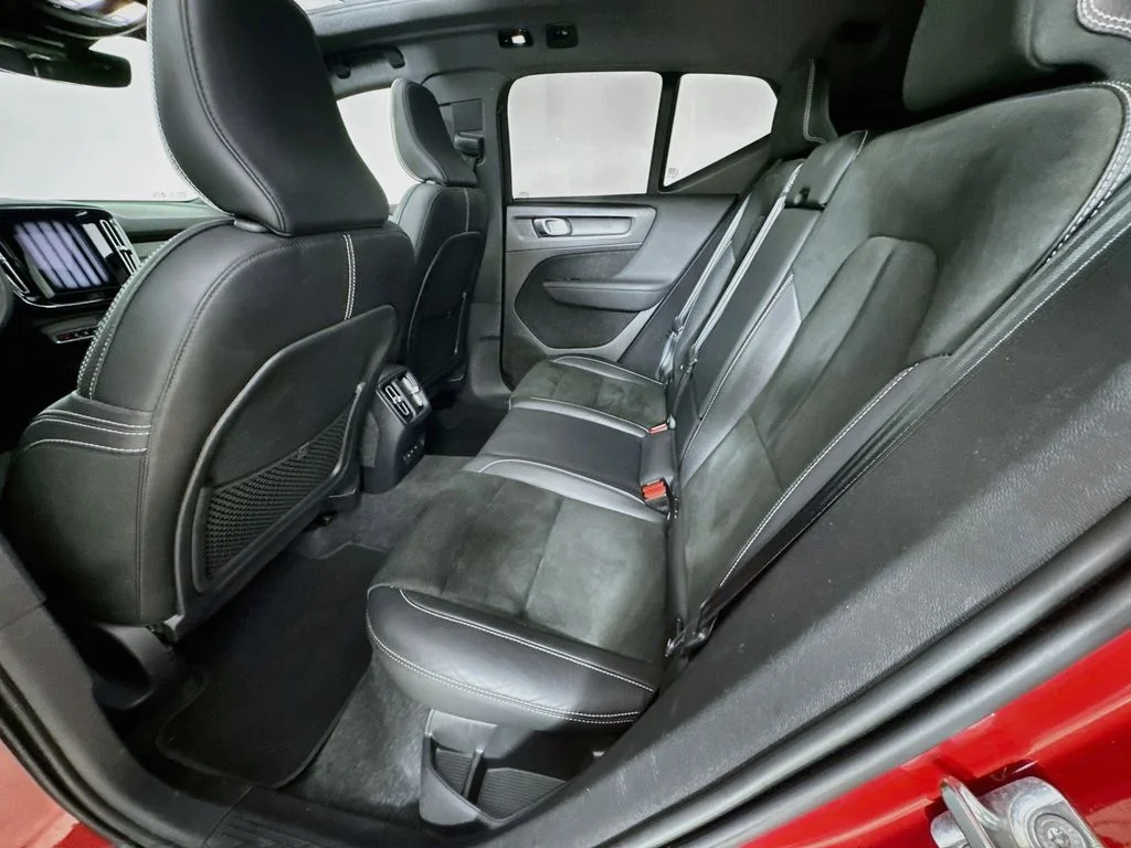 Used 2021 Red Volvo P8 image 24