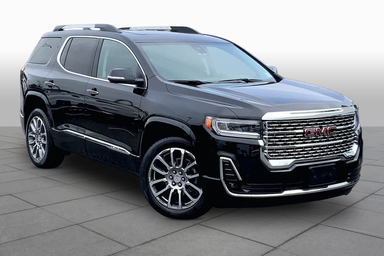 Used 2023 EBONY TWILIGHT METALLIC GMC Denali image 3