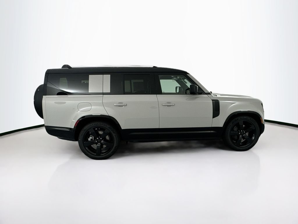 New 2026 Borasco Grey Land Rover X-Dynamic SE image 4