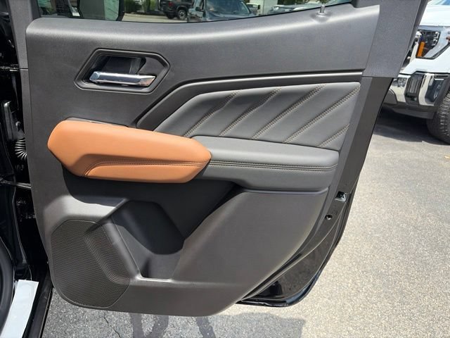 2026 GMC Canyon AT4 - Photo 14