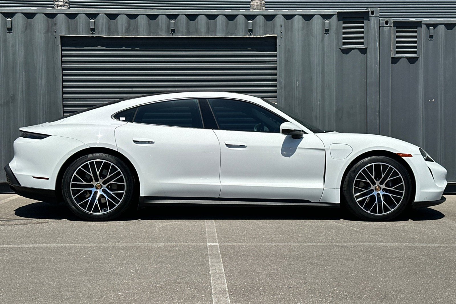 Certified Used 2023 White Porsche  image 9