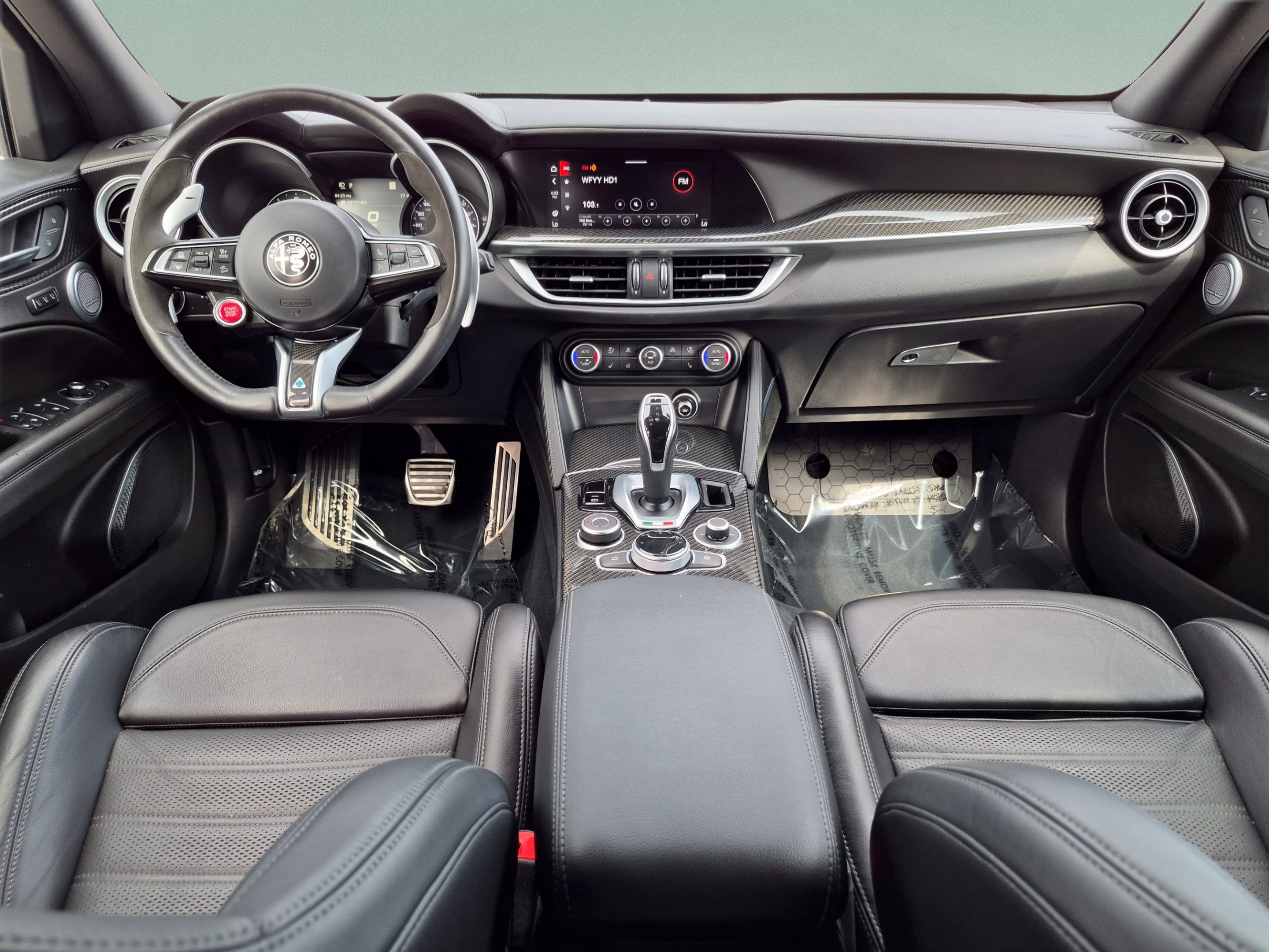 Used 2022 Vesuvio Gray Metallic Alfa Romeo Quadrifoglio image 24