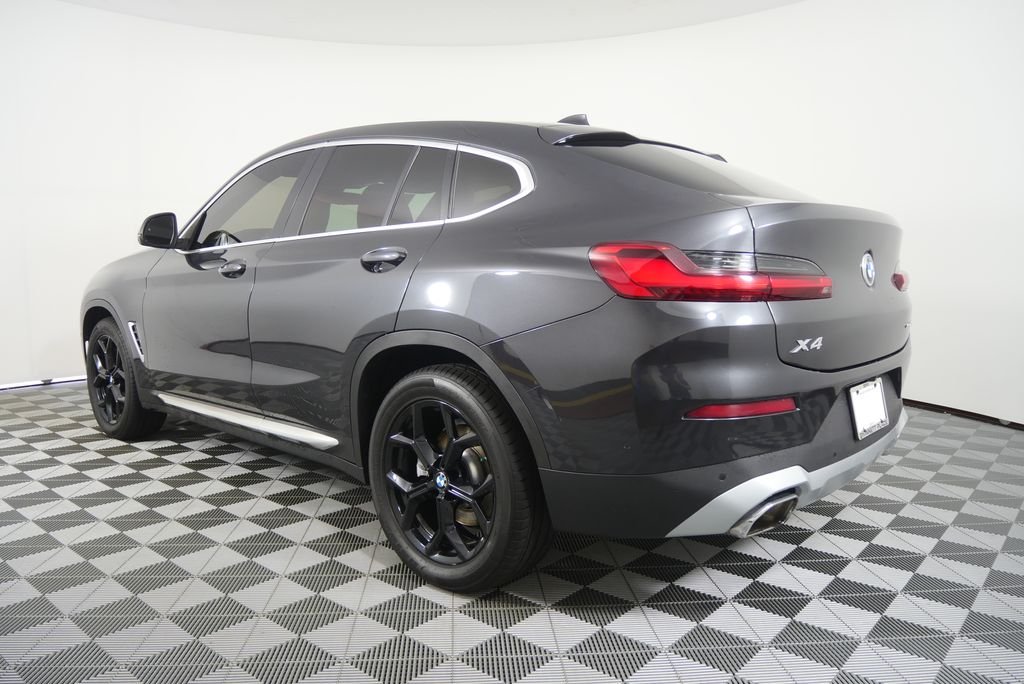 Used 2022 Dark Graphite Metallic BMW xDrive30i image 5
