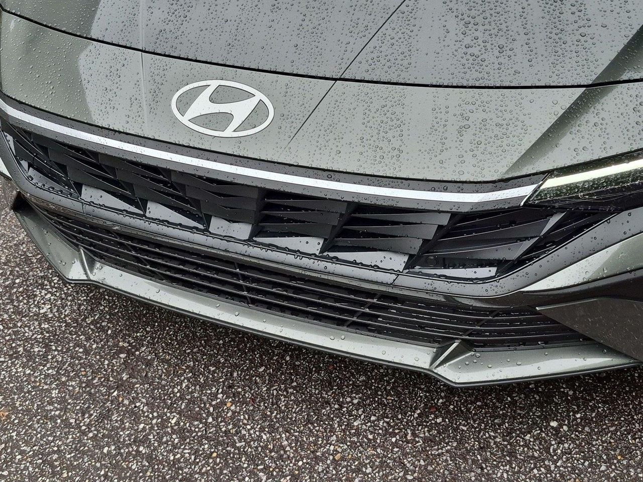 New 2026 Amazon Gray Hyundai SEL Sport Plus image 13