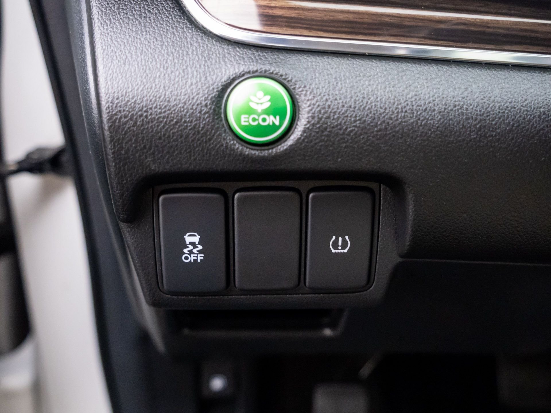 Used 2016 White Honda EX-L image 18