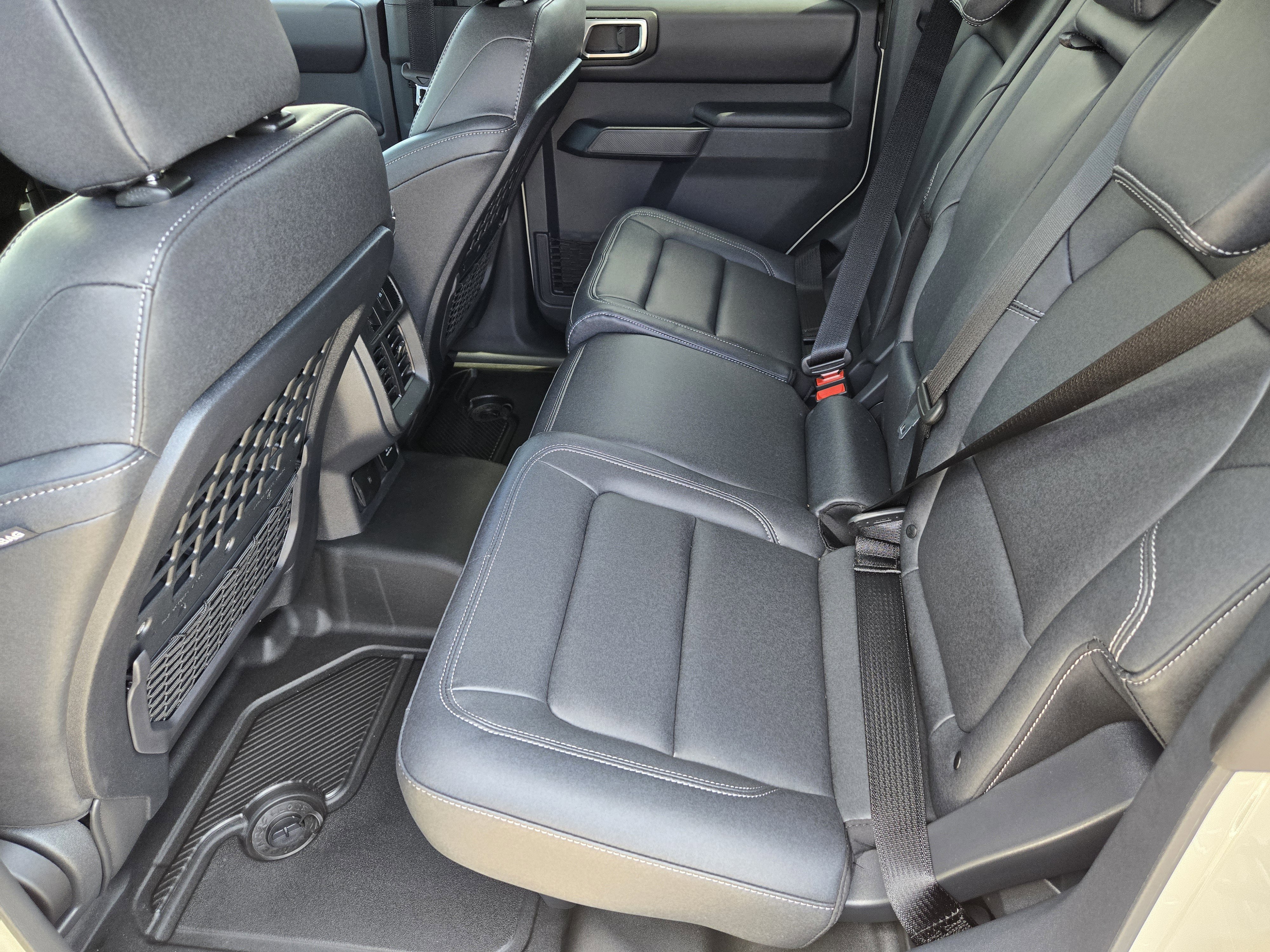 New 2026 Beige Ford Badlands image 19