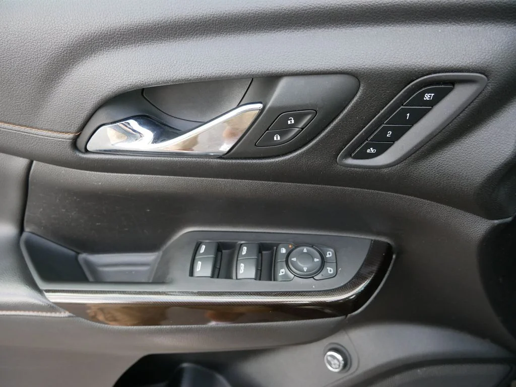 Used 2023 Black GMC AT4 image 18