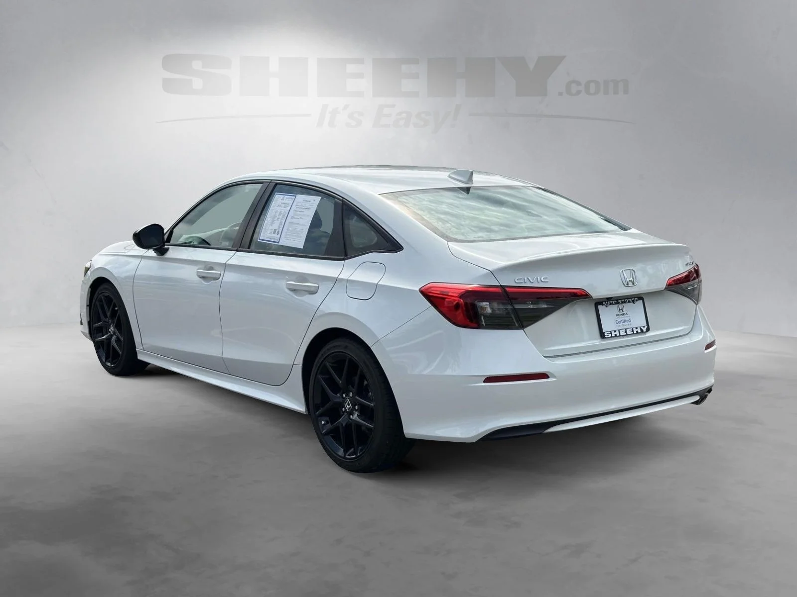 Used 2023 White Honda Sport image 13