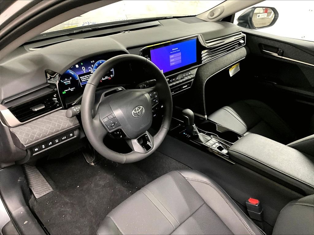 2026 Toyota Camry XLE - Photo 9