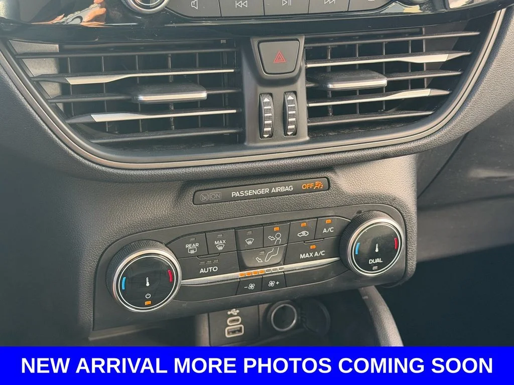 Used 2025 Red Ford Active image 26