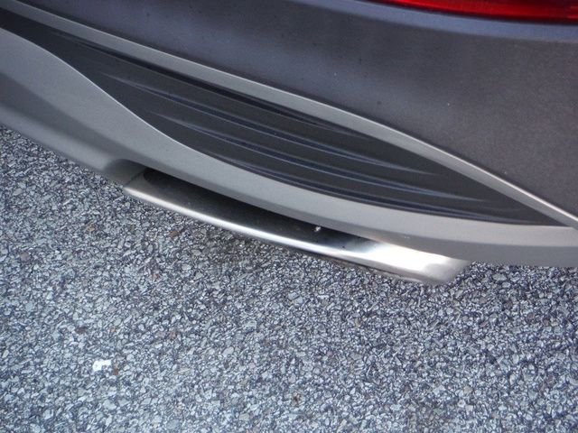 Used 2023 Gray Hyundai SE image 12