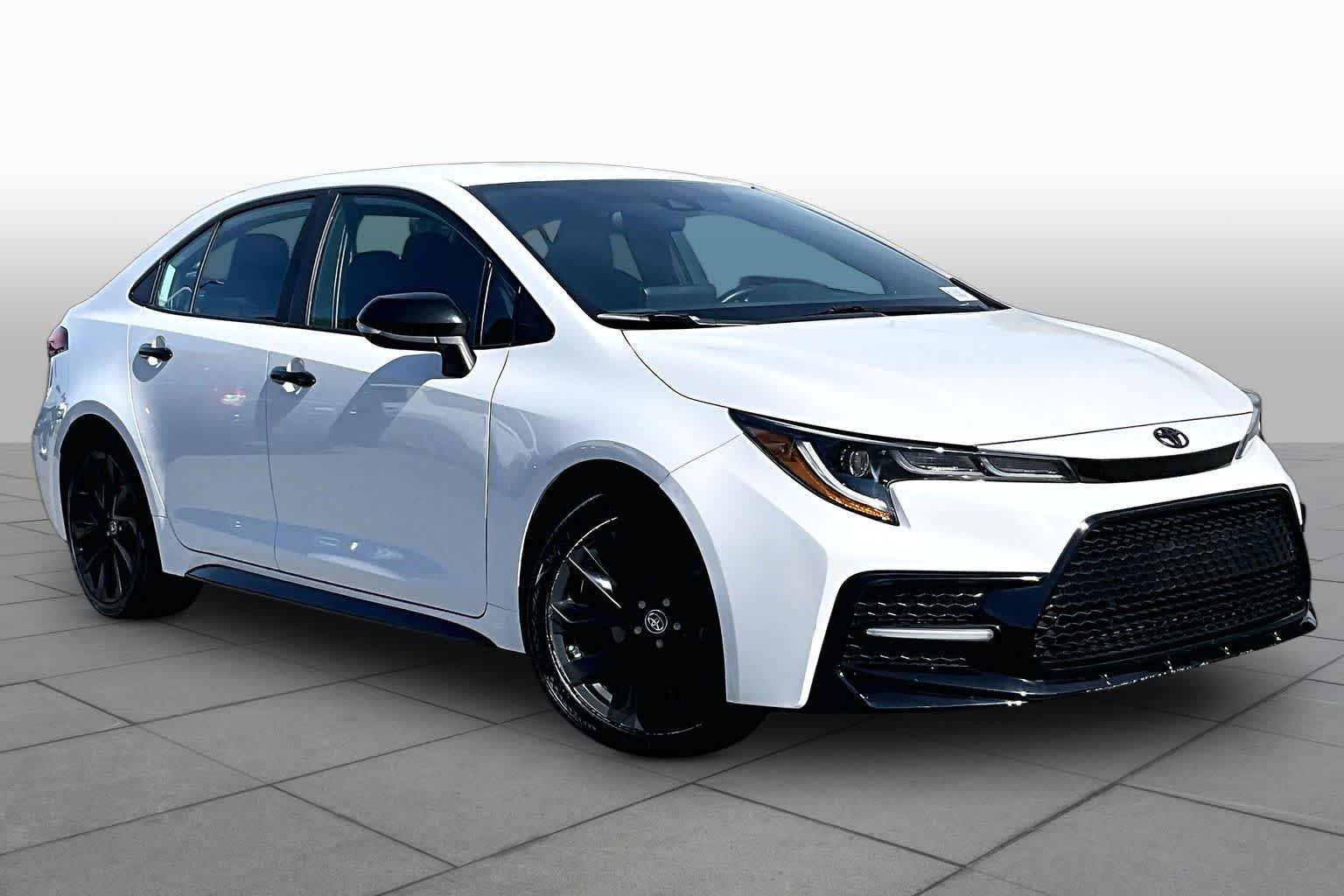 Used 2022 White Toyota SE Nightshade image 3