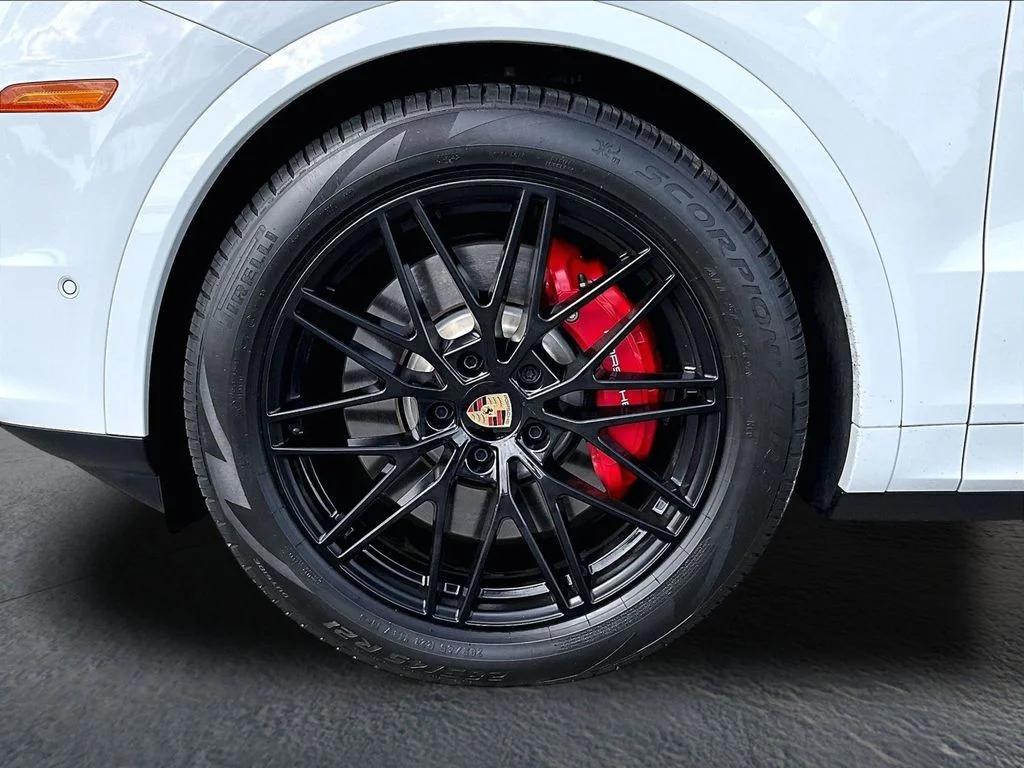 Used 2025 White Porsche S image 11