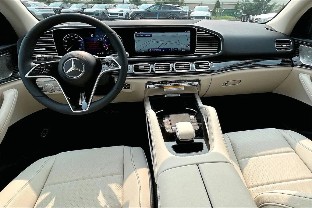 New 2026 Gray Mercedes-Benz GLE 350 image 5