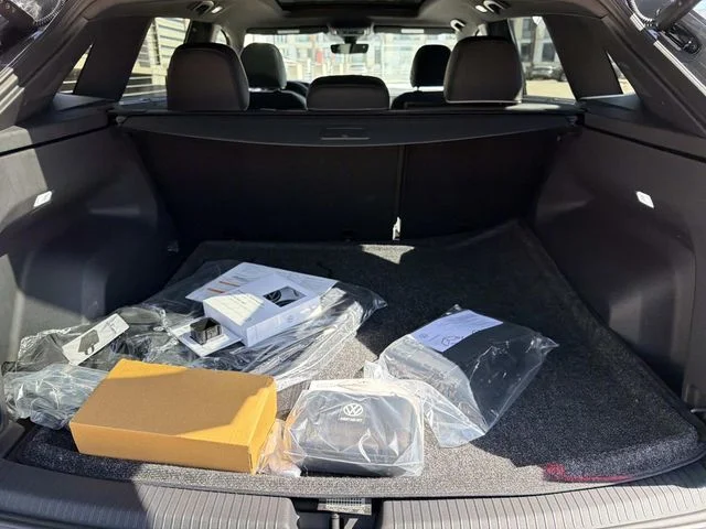 New 2026 Gray Volkswagen 2.0T SEL Premium R-Line image 5