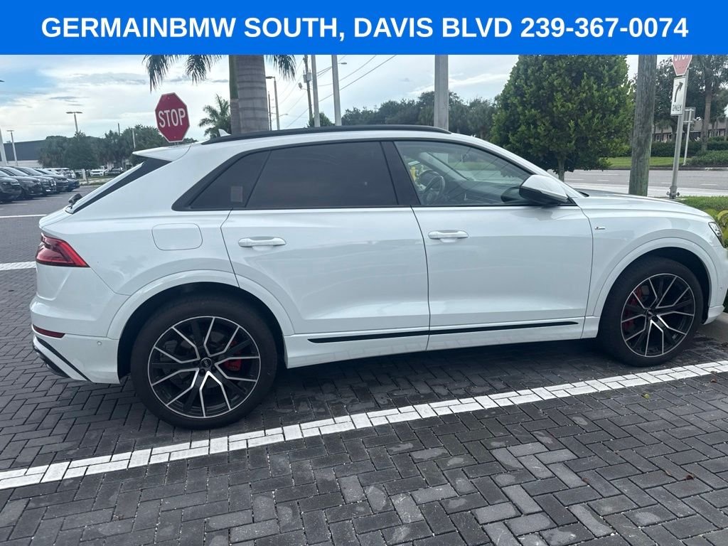 Used 2020  Audi 55 Premium Plus image 3
