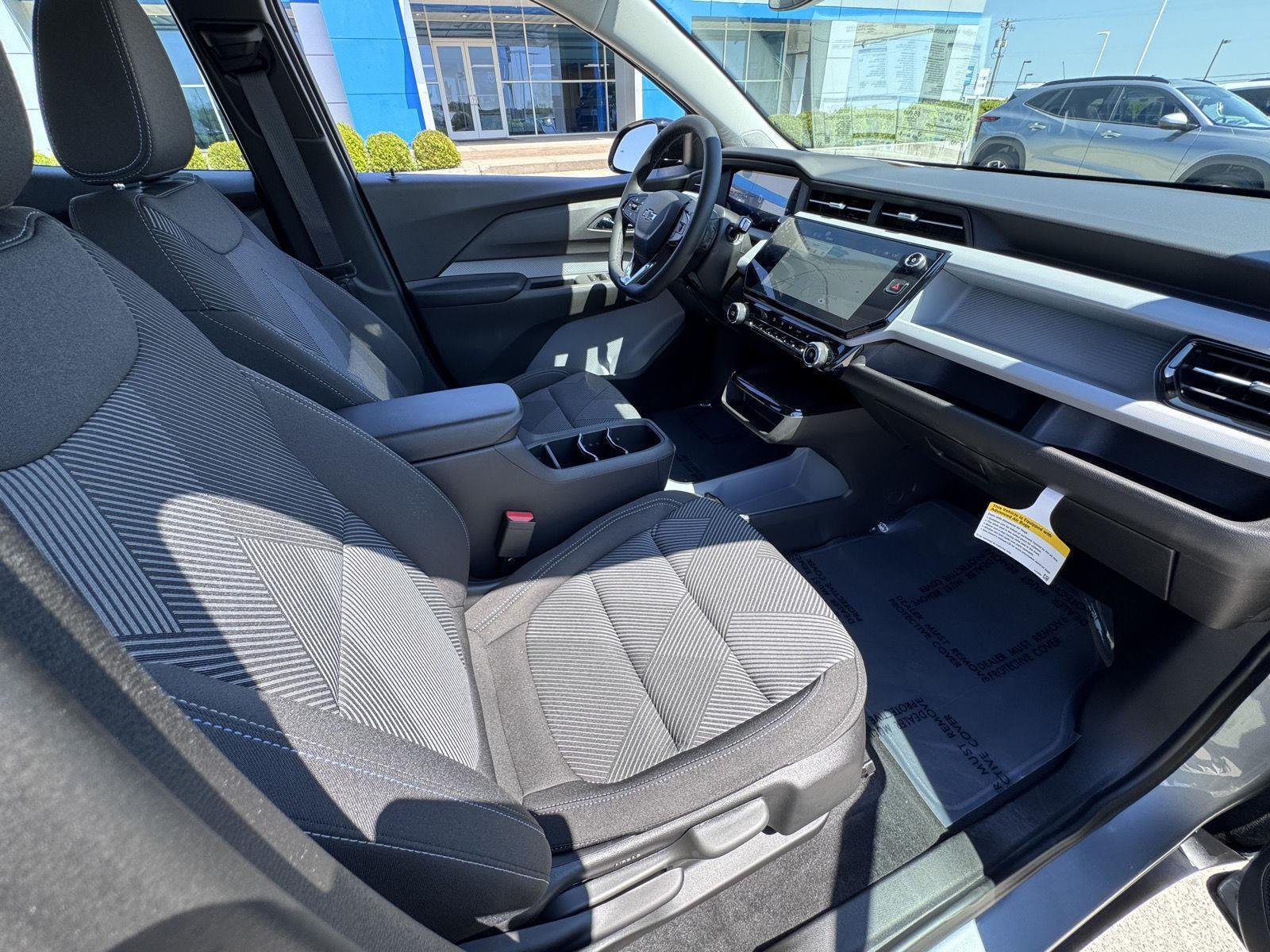 2027 Chevrolet Bolt LT - Photo 42