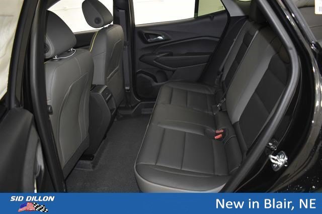 New 2026 Mosaic Black Metallic Chevrolet ACTIV image 8