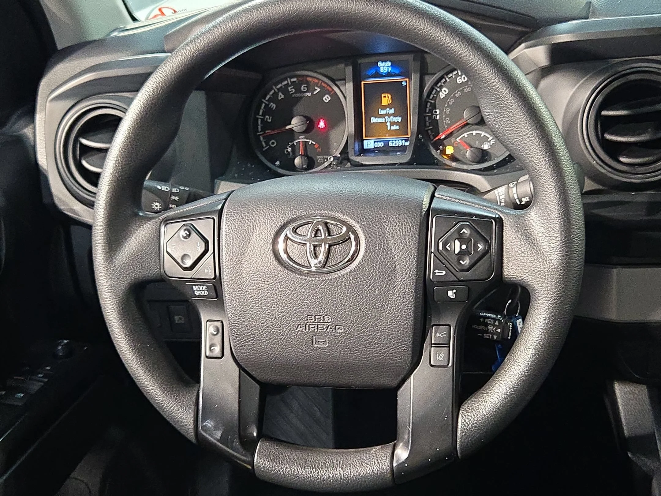Used 2021 Super White Toyota SR image 25
