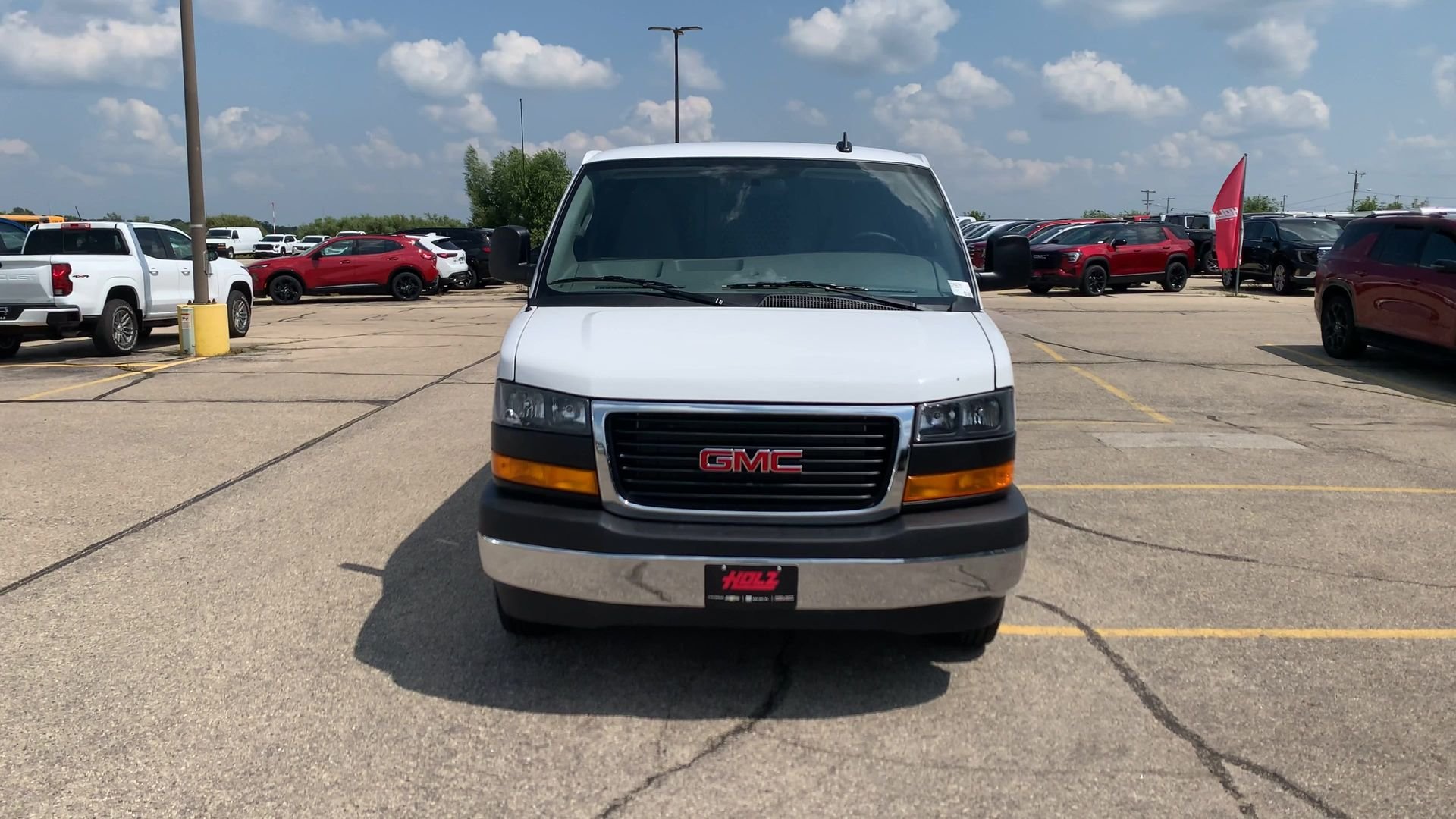New 2025 Summit White GMC Work Van image 27
