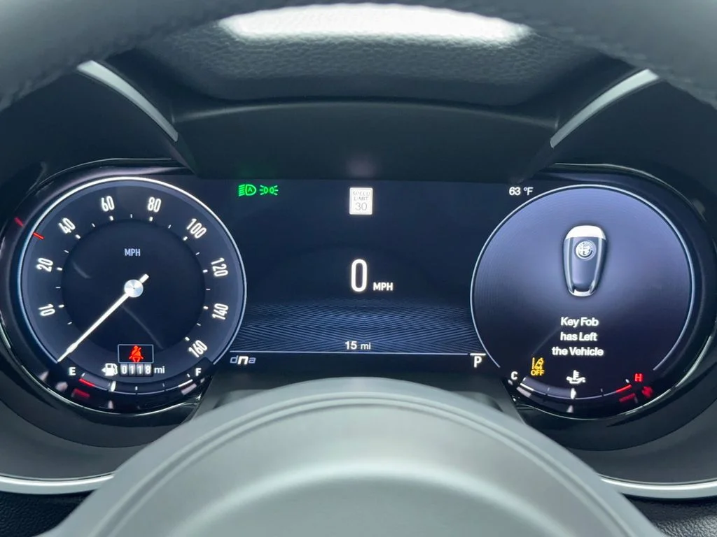 New 2025 Blue Alfa Romeo Base image 21