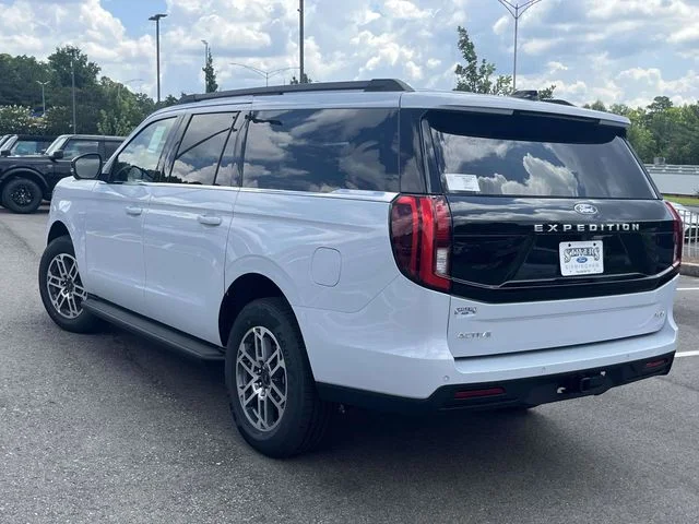 New 2026 Silver Ford Active image 4