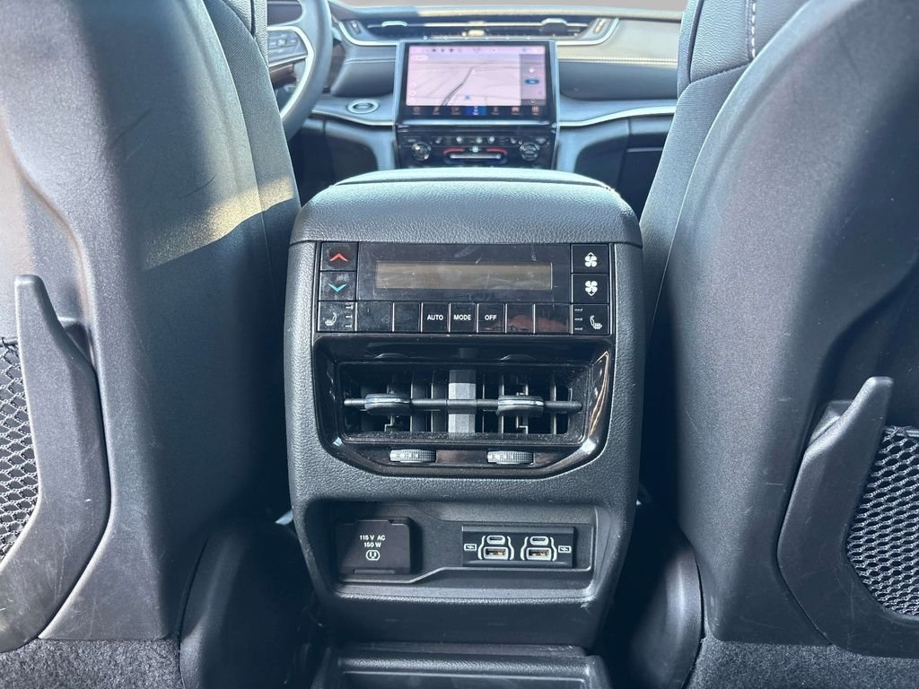 Used 2023 Black Jeep Limited image 11