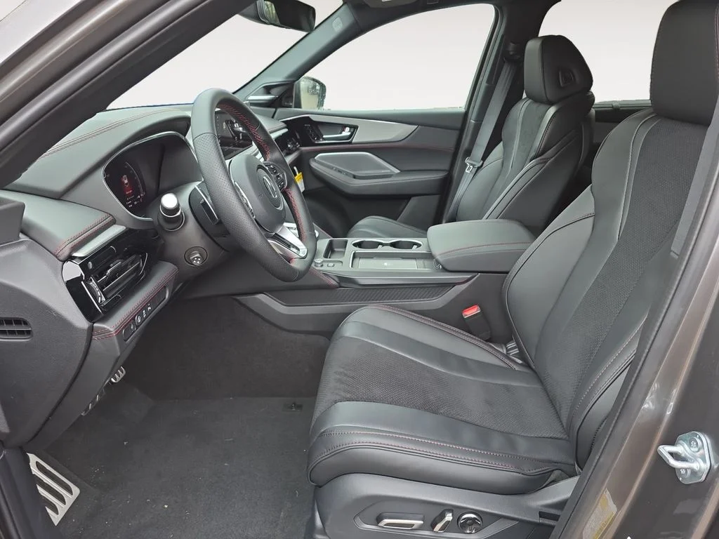 2026 Acura MDX A-Spec Package - Photo 9