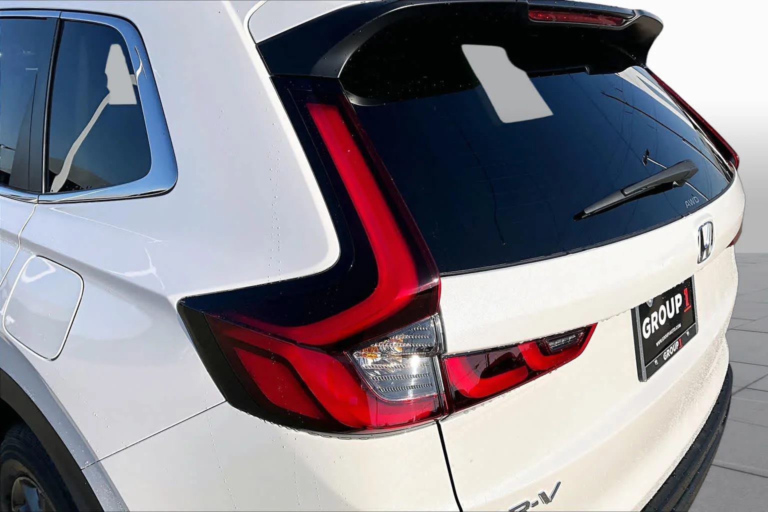 New 2026 Platinum White Pearl Honda EX-L image 14