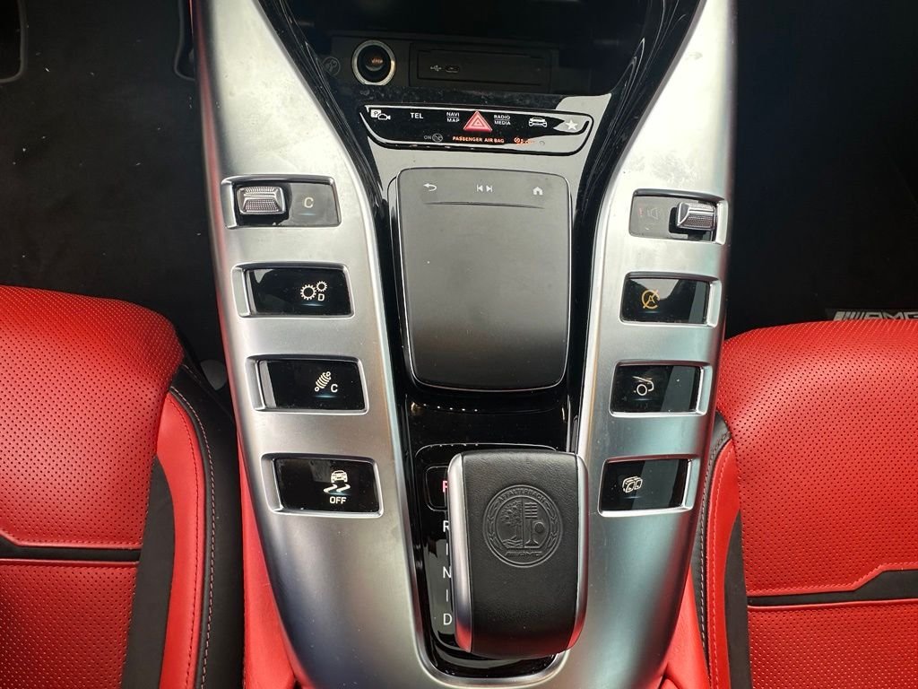 Used 2022 White Mercedes-Benz Base image 18
