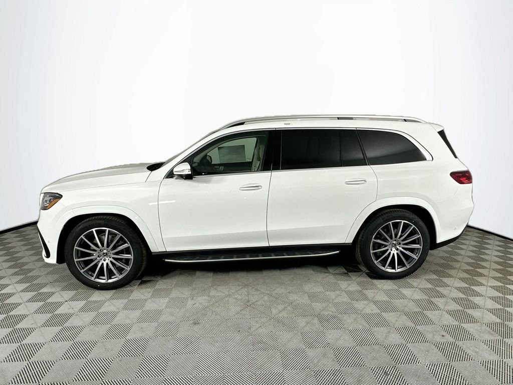 New 2026 Polar White Mercedes-Benz GLS 450 image 4