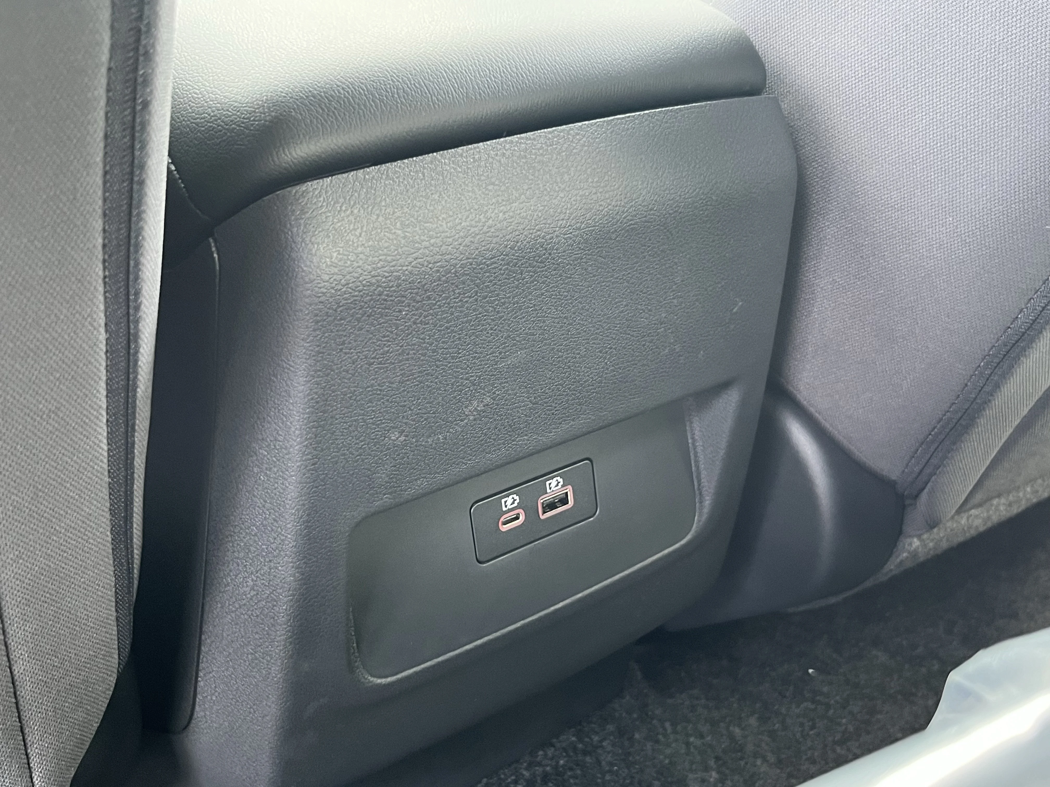 New 2026 Glacier White Nissan Crew Cab SV image 18