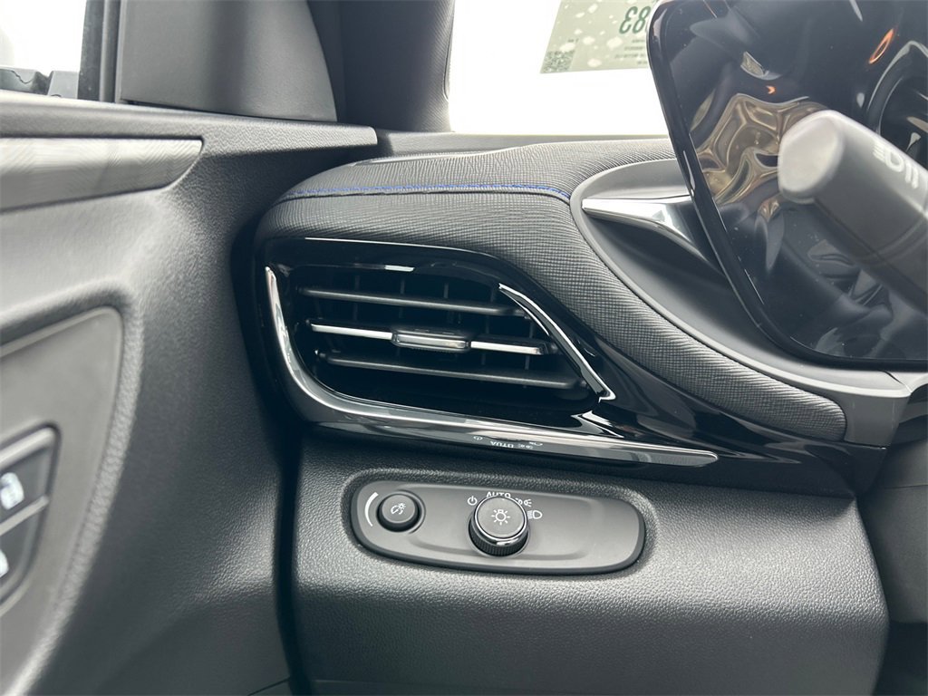 2026 BUICK ENVISTA - Image 16