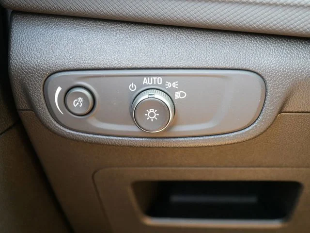 Used 2024 Sterling Gray Metallic Chevrolet ACTIV image 24