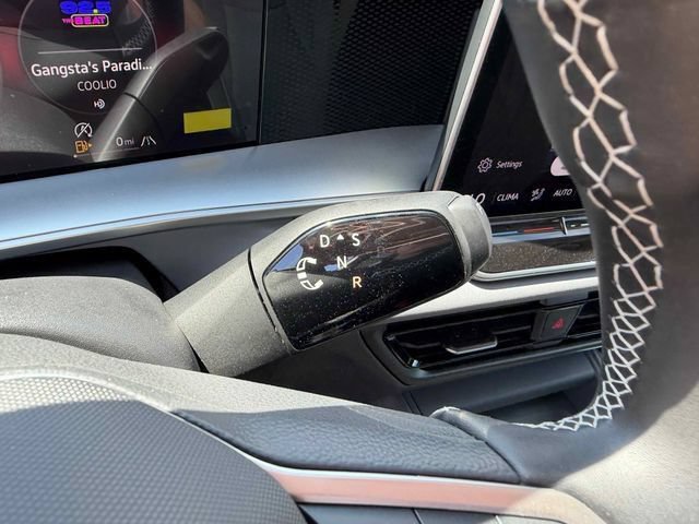 New 2026  Volkswagen SE image 25