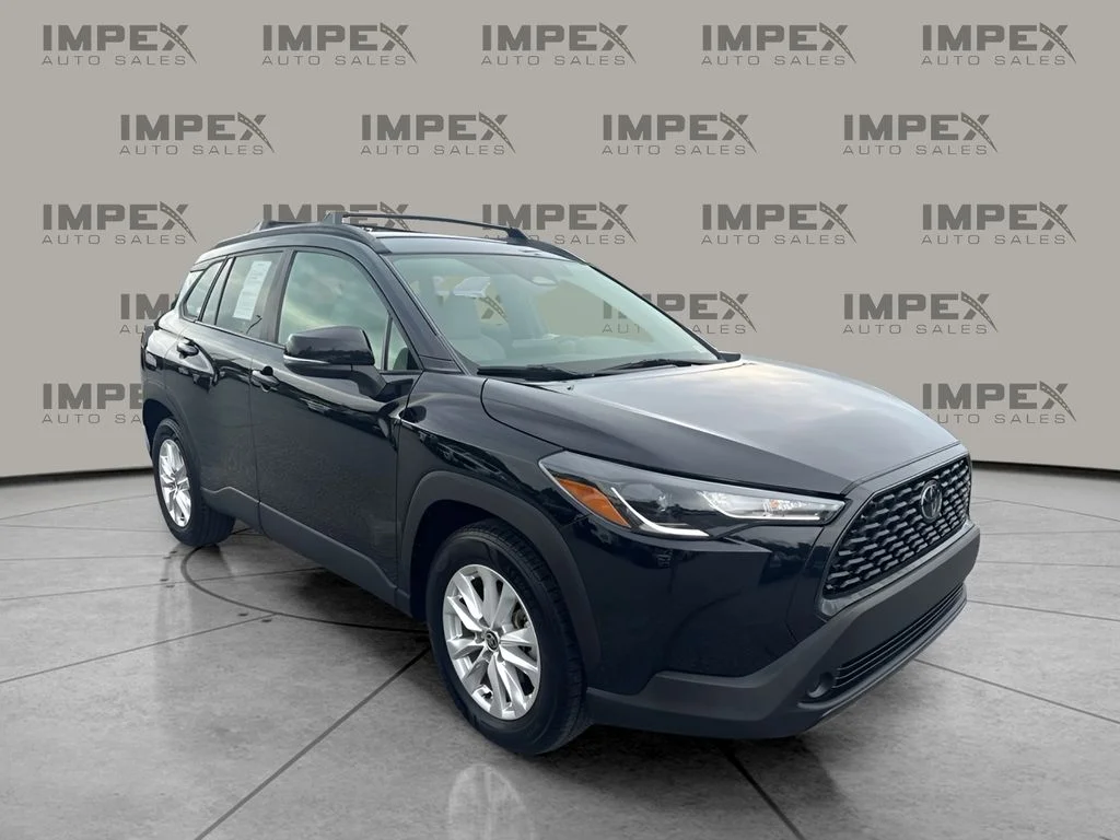 Used 2023 Black Toyota LE image 7