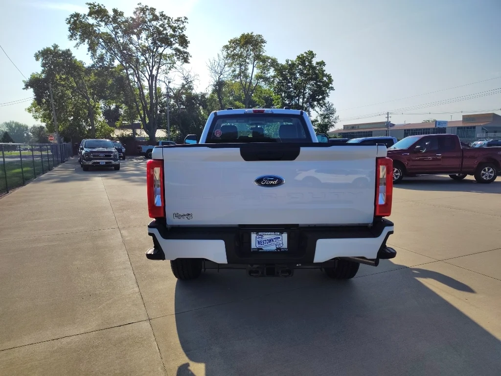 New 2026 Oxford White Ford F-250® XL image 7