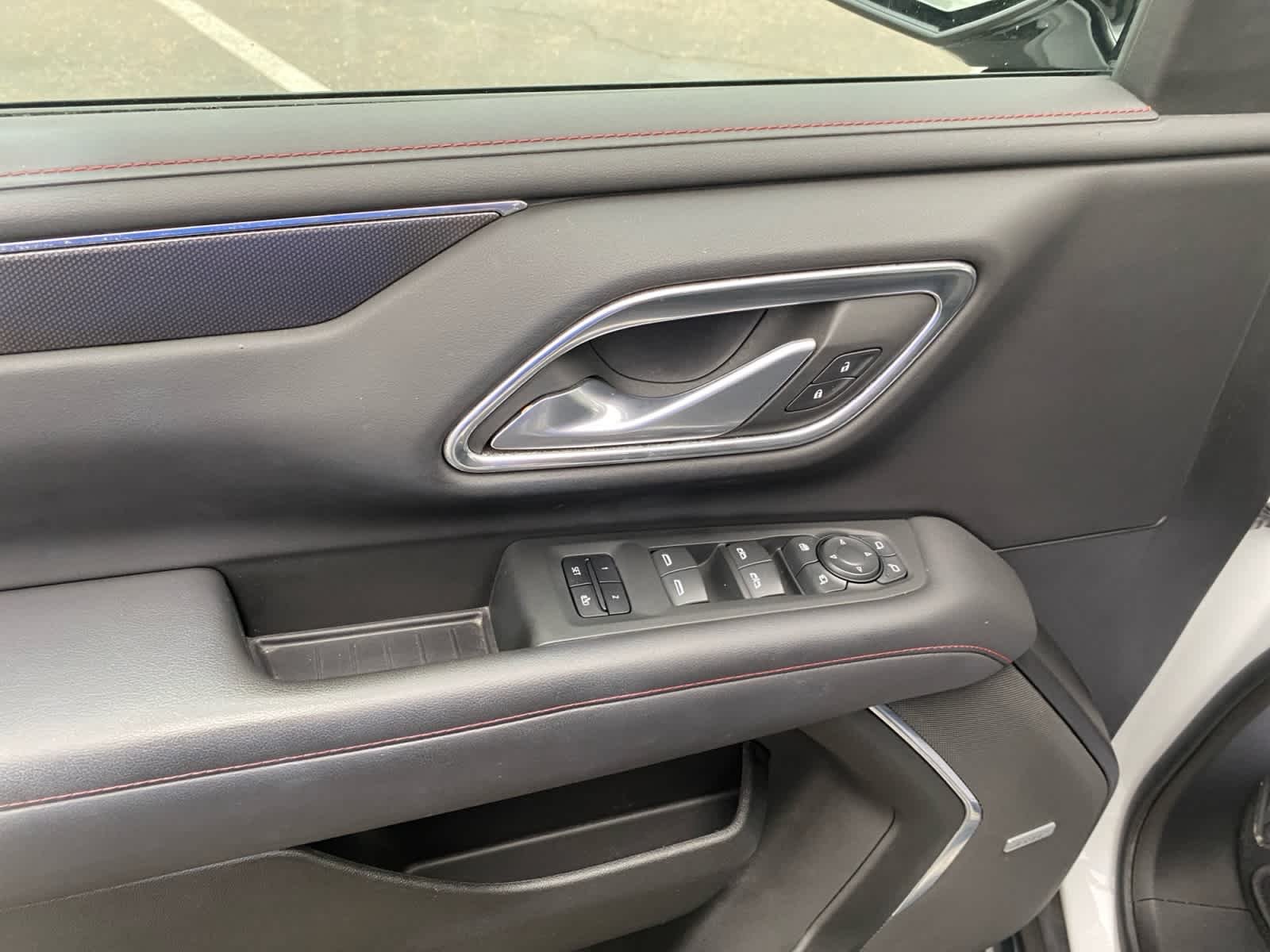 Used 2022 Summit White Chevrolet RST image 15